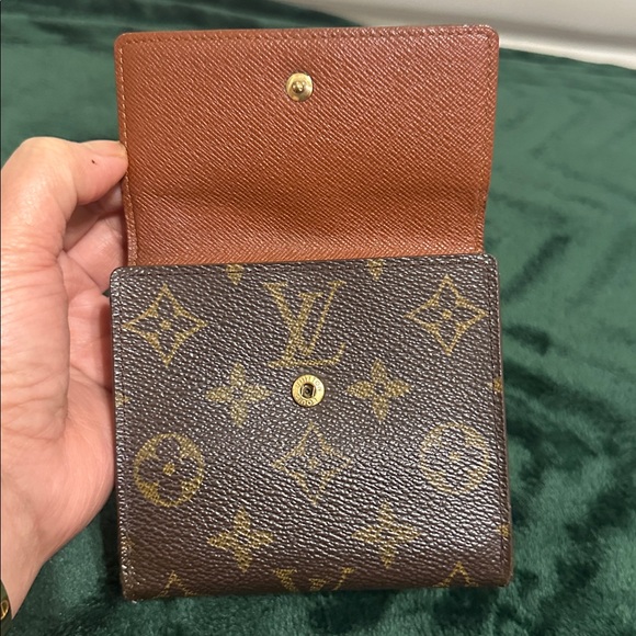 Louis Vuitton Monogram Compact Trifold Wallet - Picture 6 of 12